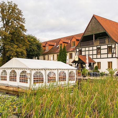 Hotel Groebern Am See Grobern Exterior foto